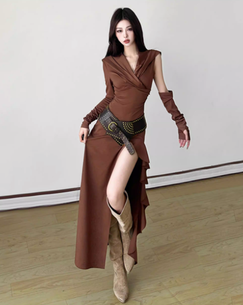 The Desert Siren — Slit & Slim in Maillard Brown